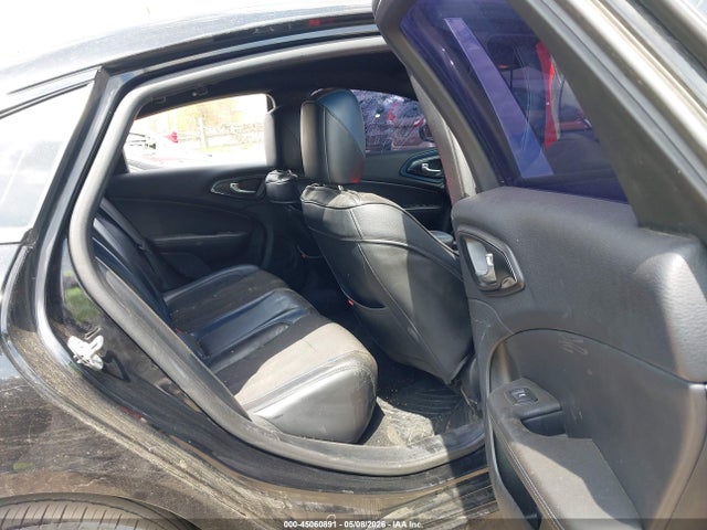 Продаж на аукціоні авто 2015 Chrysler 200 S, vin: 1C3CCCBB9FN709711, номер лоту: 45060891