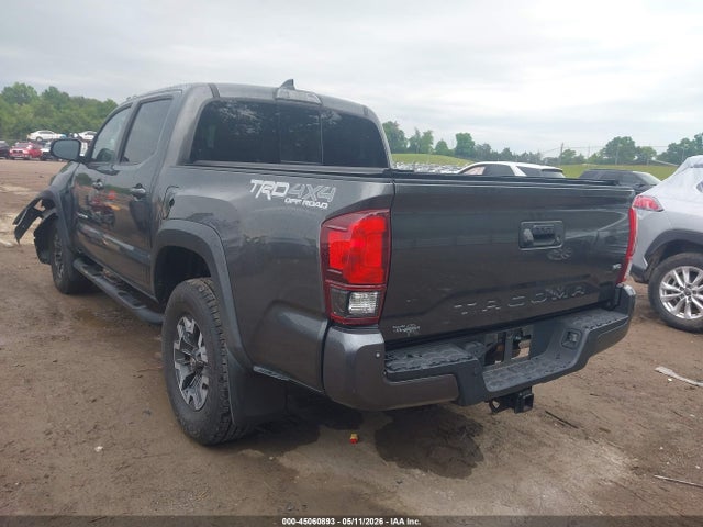 Продажа на аукционе авто 2018 Toyota Tacoma Trd Off Road, vin: 3TMCZ5AN0JM152658, номер лота: 45060893