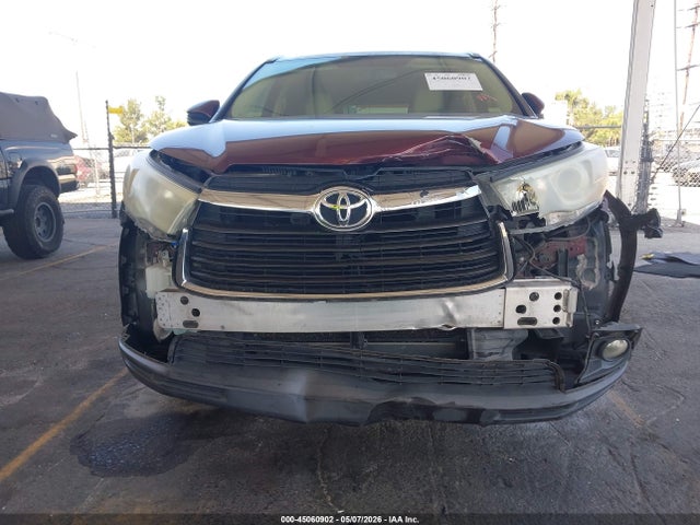 Toyota Highlander Xle V6 2015 5TDKKRFH6FS083895 Image 12