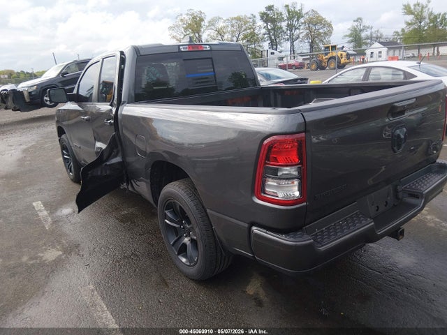 2020 Ram 1500 Big Horn  4x4 6'4 Box მანქანა იყიდება აუქციონზე, vin: 1C6RRFBG0LN325725, აუქციონის ნომერი: 45060910