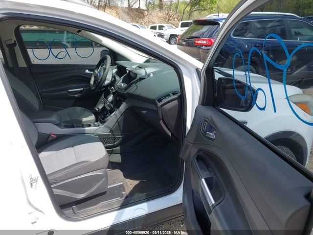 Продаж на аукціоні авто 2014 Ford Escape Se, vin: 1FMCU9GX7EUD81219, номер лоту: 45060920