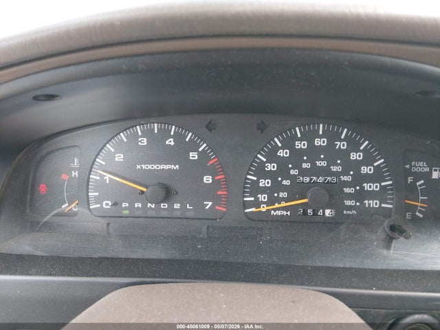 45061009 :رقم المزاد ، JT3HN87R7W9009536 vin ، 1998 Toyota 4runner Sr5 V6 Limited مزاد بيع