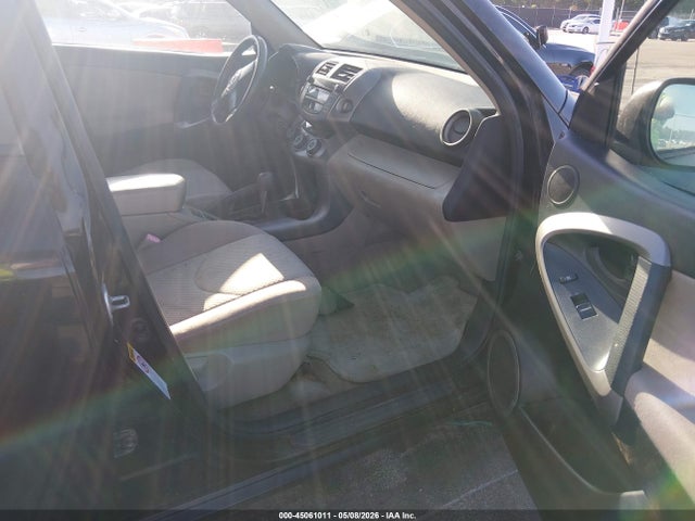 45061011 :رقم المزاد ، JTMBD33V475106745 vin ، 2007 Toyota Rav4 مزاد بيع