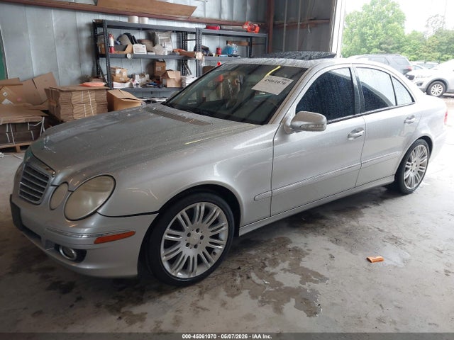 45061070 :رقم المزاد ، WDBUF72X18B329906 vin ، 2008 Mercedes-benz E 550 مزاد بيع