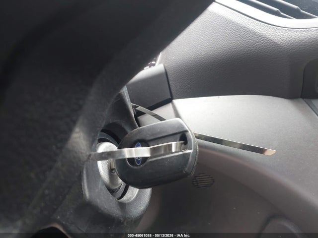 Продаж на аукціоні авто 2015 Ford Escape S, vin: 1FMCU0F74FUA90062, номер лоту: 45061088