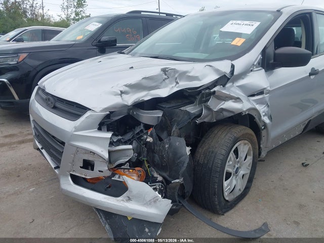 Продаж на аукціоні авто 2015 Ford Escape S, vin: 1FMCU0F74FUA90062, номер лоту: 45061088