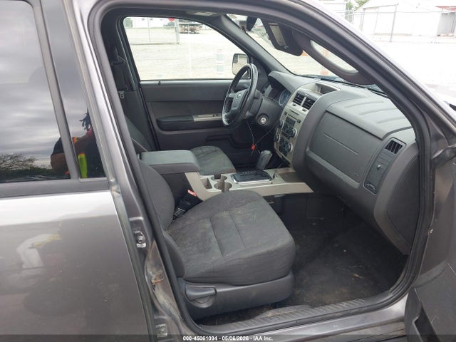 Продаж на аукціоні авто 2011 Ford Escape Xlt, vin: 1FMCU0D71BKC28942, номер лоту: 45061094