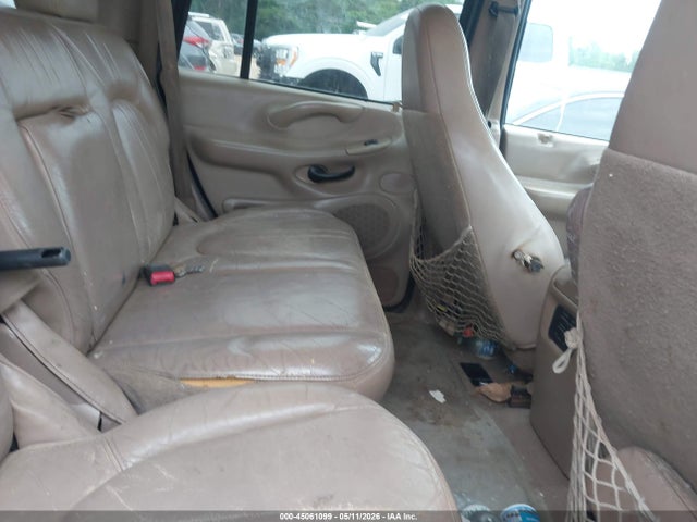 45061099 :رقم المزاد ، 1FMPU18L9XLB22769 vin ، 1999 Ford Expedition مزاد بيع