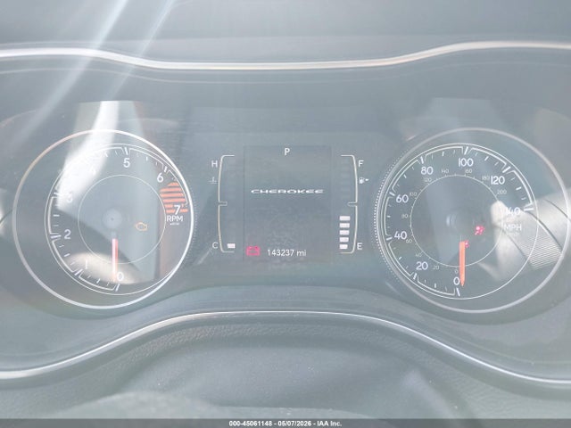 Продажа на аукционе авто 2019 Jeep Cherokee Latitude Fwd, vin: 1C4PJLCBXKD114304, номер лота: 45061148