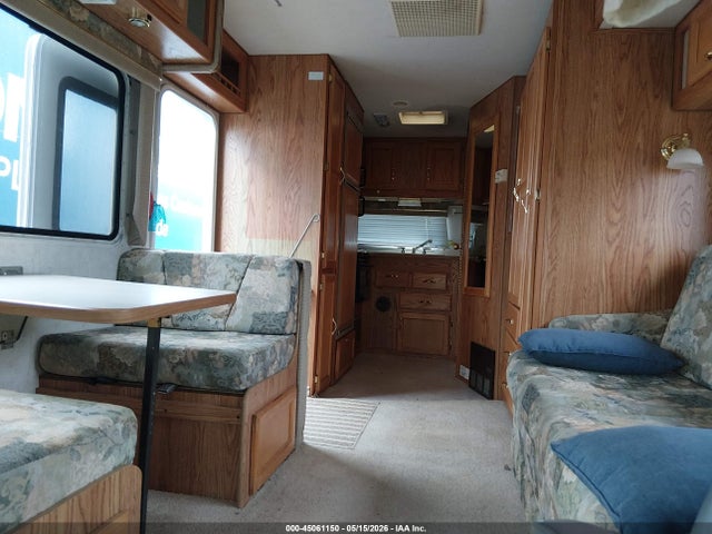 Продажа на аукционе авто 2001 Ford E-450 Cutaway, vin: 1FDXE45S11HB58606, номер лота: 45061150