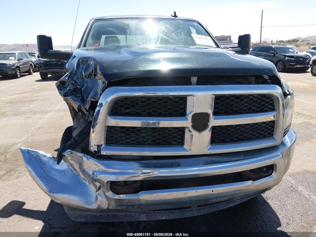 45061151 :رقم المزاد ، 3C6UR5JL3FG664298 vin ، 2015 Ram 2500 Slt مزاد بيع