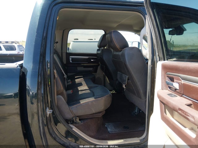 45061151 :رقم المزاد ، 3C6UR5JL3FG664298 vin ، 2015 Ram 2500 Slt مزاد بيع