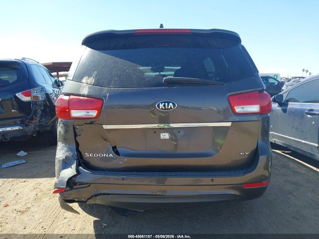 KIA Sedona Sx 2016 KNDMC5C16G6144122 Image 16