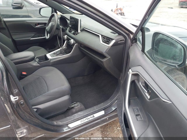 Продажа на аукционе авто 2023 Toyota Rav4 Hybrid Se, vin: 4T3T6RFV6PU123939, номер лота: 45061170