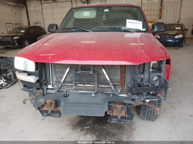 2005 Gmc Sierra 1500 Sle მანქანა იყიდება აუქციონზე, vin: 2GTEK19B151311975, აუქციონის ნომერი: 45061175