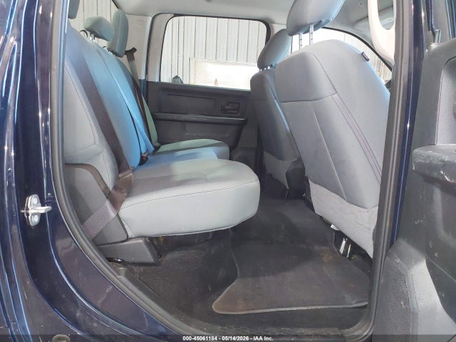Продаж на аукціоні авто 2018 Ram 3500 Tradesman  4x4 6'4 Box, vin: 3C63R3CT0JG318554, номер лоту: 45061184