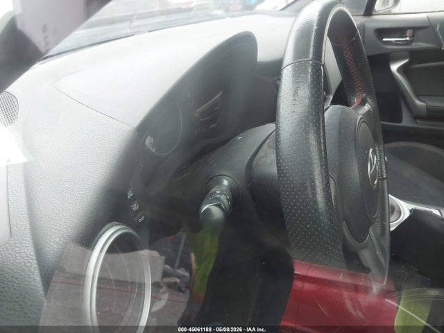 JF1ZNAA15F9705246 Scion FR-S