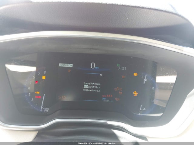 2022 Toyota Corolla Cross Xle მანქანა იყიდება აუქციონზე, vin: 7MUDAABG7NV028984, აუქციონის ნომერი: 45061204