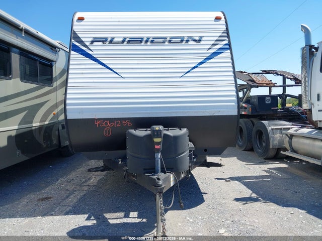 45061238 :رقم المزاد ، 4YDT25126JH985148 vin ، 2018 Dutchman 251 Xlt مزاد بيع