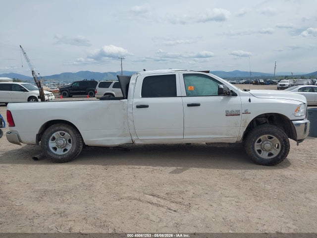 45061253 :رقم المزاد ، 3C63R3GL7GG208555 vin ، 2016 Ram 3500 Tradesman مزاد بيع