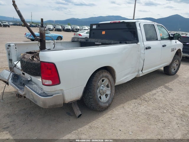 45061253 :رقم المزاد ، 3C63R3GL7GG208555 vin ، 2016 Ram 3500 Tradesman مزاد بيع