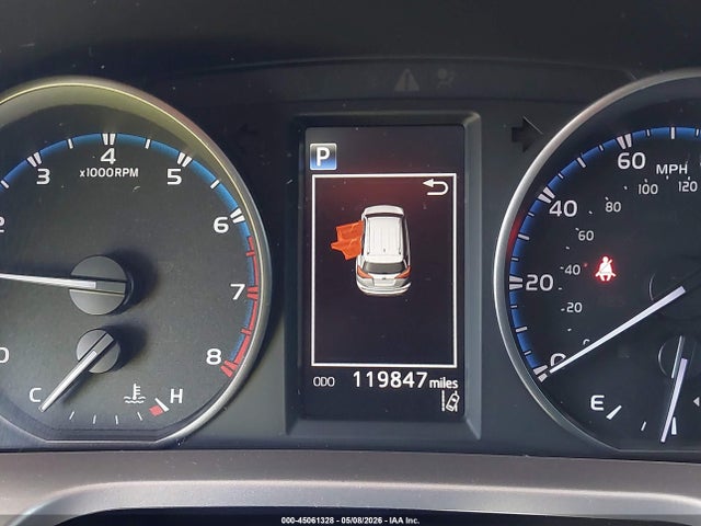 Toyota RAV4 LE 2018 JTMZFREV5JJ212094 Image 7