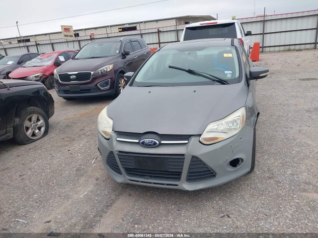 Продаж на аукціоні авто 2014 Ford Focus Se, vin: 1FADP3F26EL322841, номер лоту: 45061345