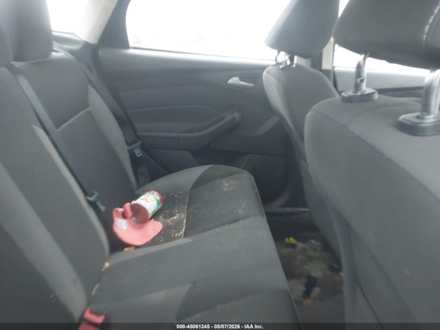 Продаж на аукціоні авто 2014 Ford Focus Se, vin: 1FADP3F26EL322841, номер лоту: 45061345