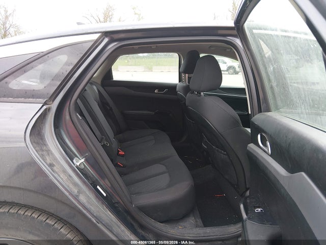 5XXG14J25NG147777 KIA K5 LXS