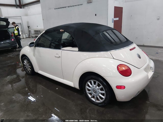 45061368 :رقم المزاد ، 3VWCM31Y05M313428 vin ، 2005 Volkswagen New Beetle Gls مزاد بيع
