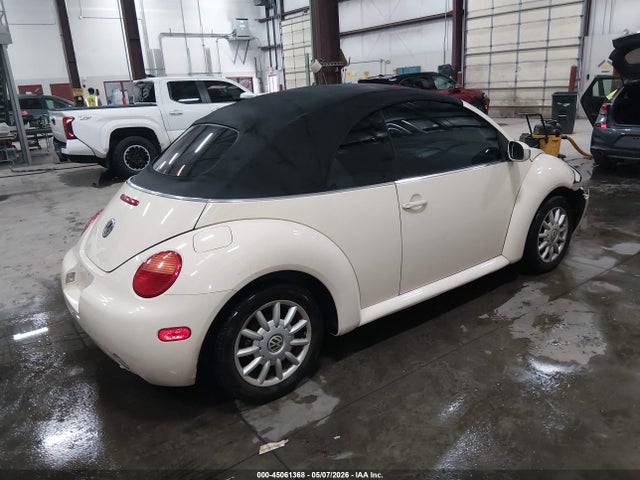 45061368 :رقم المزاد ، 3VWCM31Y05M313428 vin ، 2005 Volkswagen New Beetle Gls مزاد بيع