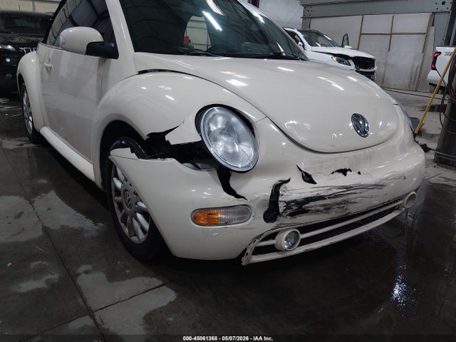 45061368 :رقم المزاد ، 3VWCM31Y05M313428 vin ، 2005 Volkswagen New Beetle Gls مزاد بيع