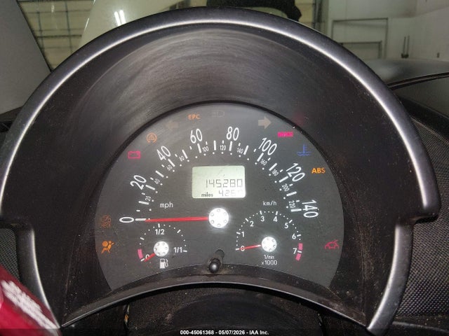 45061368 :رقم المزاد ، 3VWCM31Y05M313428 vin ، 2005 Volkswagen New Beetle Gls مزاد بيع