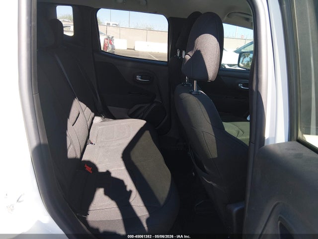 Jeep Renegade Latitude 4x4 2019 ZACNJBBB3KPK62201 Image 8