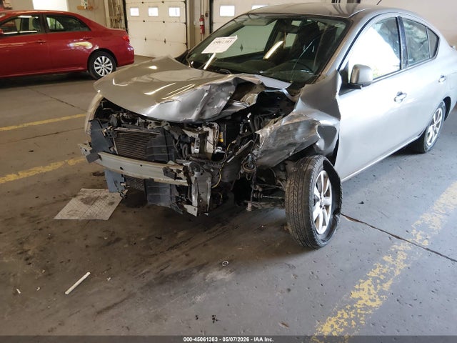 3N1CN7AP6EL846021 Nissan Versa 1.6 Sv