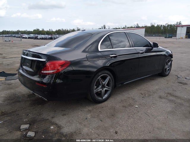 Aukcja sprzedaży 2017 Mercedes-benz E 300, vin: WDDZF4JB8HA056308, numer aukcji: 45061390