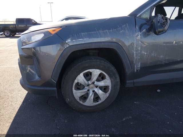 45061398 :رقم المزاد ، JTMH1RFV2KD502043 vin ، 2019 Toyota Rav4 Le مزاد بيع