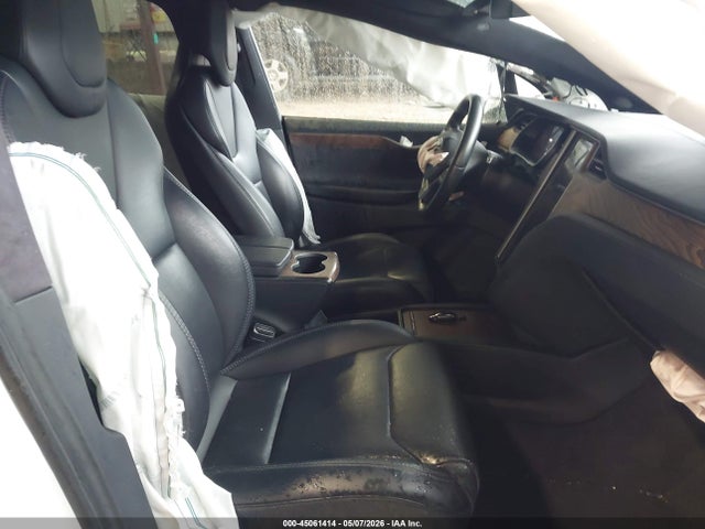 2018 Tesla Model X 100d/75d/p100d მანქანა იყიდება აუქციონზე, vin: 5YJXCBE29JF112391, აუქციონის ნომერი: 45061414