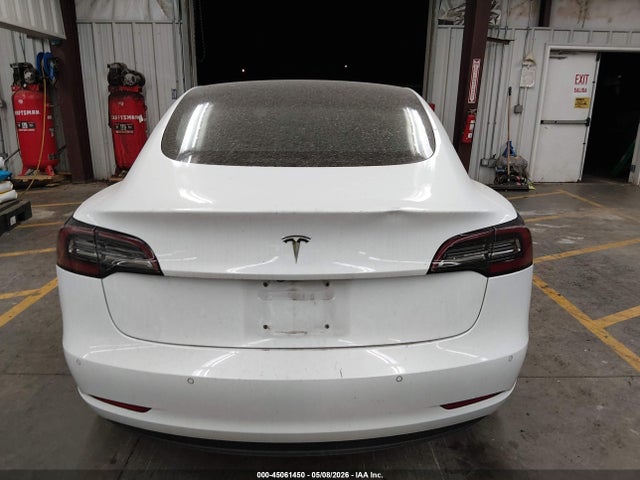 Продажа на аукционе авто 2018 Tesla Model 3 Long Range/mid Range, vin: 5YJ3E1EA1JF071894, номер лота: 45061450