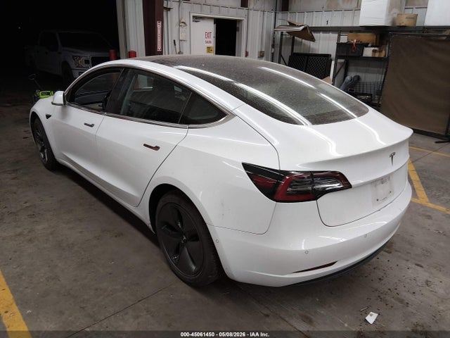 Продажа на аукционе авто 2018 Tesla Model 3 Long Range/mid Range, vin: 5YJ3E1EA1JF071894, номер лота: 45061450
