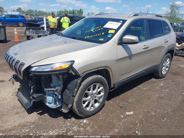 2015 Jeep Cherokee Latitude მანქანა იყიდება აუქციონზე, vin: 1C4PJMCS7FW635383, აუქციონის ნომერი: 45061452