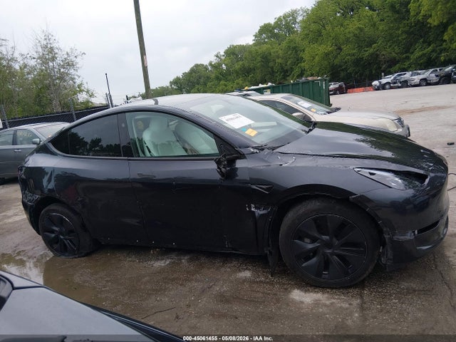 Aukcja sprzedaży 2025 Tesla Model Y Long Range Dual Motor All-wheel Drive, vin: 7SAYGAEE2SF216660, numer aukcji: 45061455