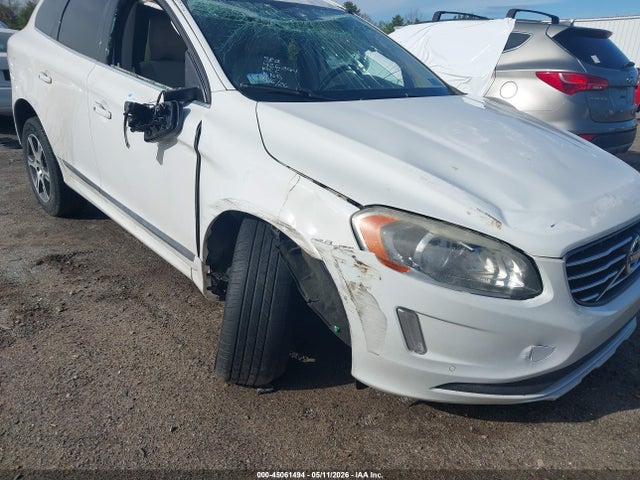 45061494 :رقم المزاد ، YV4902DZ3E2518799 vin ، 2014 Volvo Xc60 T6 R-design مزاد بيع