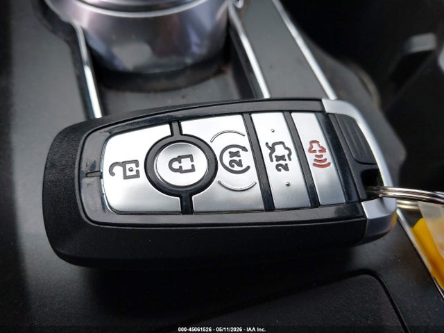 45061526 :رقم المزاد ، 3FA6P0VPXHR167009 vin ، 2017 Ford Fusion Sport مزاد بيع