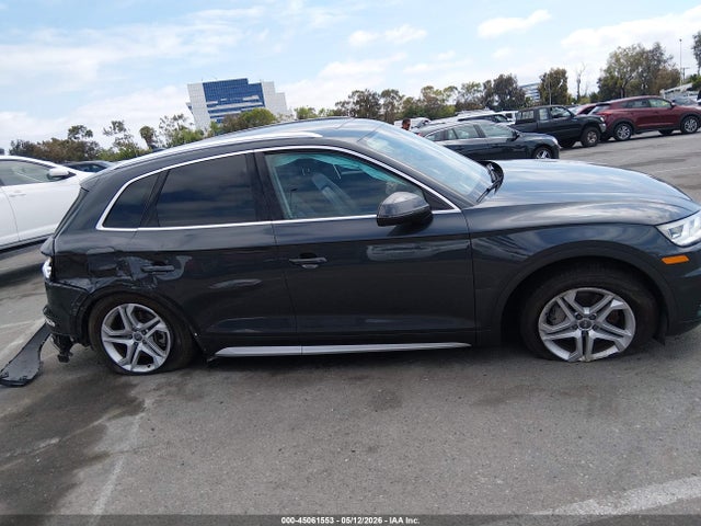 WA1BNAFY6J2223706 Audi Q5 2.0t Premium/2.0t Tech Premium