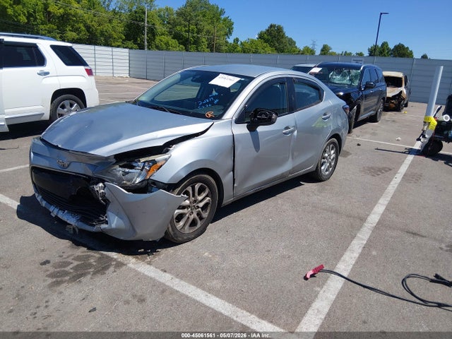 Продажа на аукционе авто 2017 Toyota Yaris Ia, vin: 3MYDLBYV1HY183724, номер лота: 45061561