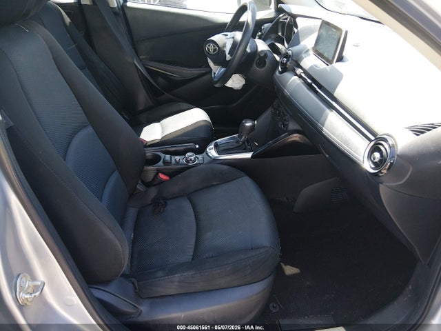Продажа на аукционе авто 2017 Toyota Yaris Ia, vin: 3MYDLBYV1HY183724, номер лота: 45061561