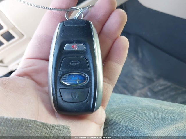 Продаж на аукціоні авто 2015 Subaru Legacy 2.5i Limited, vin: 4S3BNBL61F3068157, номер лоту: 45061574