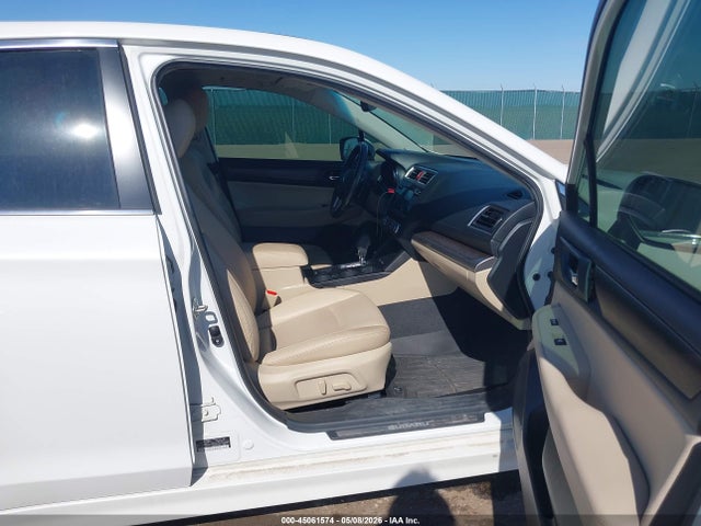 Продаж на аукціоні авто 2015 Subaru Legacy 2.5i Limited, vin: 4S3BNBL61F3068157, номер лоту: 45061574
