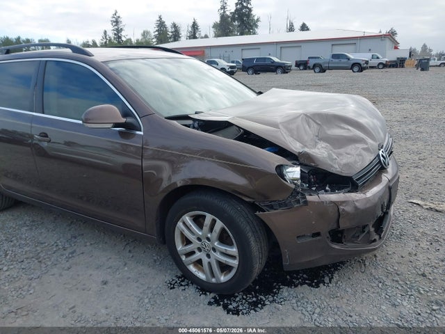 2011 Volkswagen Jetta Sportwagen 2.0l Tdi მანქანა იყიდება აუქციონზე, vin: 3VWPL7AJ2BM707796, აუქციონის ნომერი: 45061576